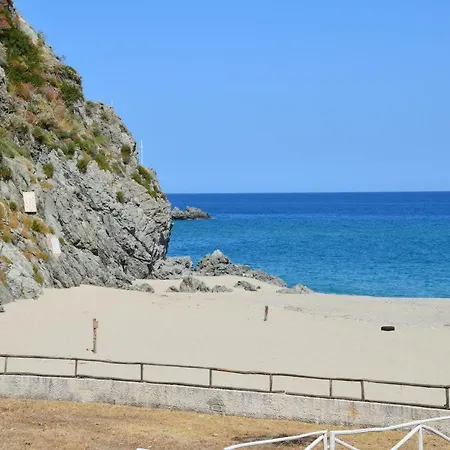 Casa Vacanza Caminia *
